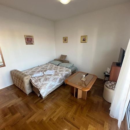 Apartment Stex 4 Подгориця Екстер'єр фото
